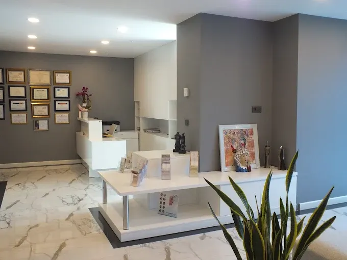 Civas&Akpınar Hair Clinic