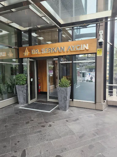 Serkan Aygın Clinic