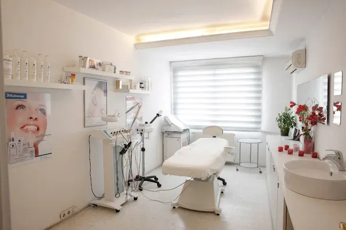 Ulusan Clinic
